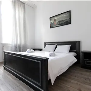 https://pro-apartments-1225.hotelslviv.net